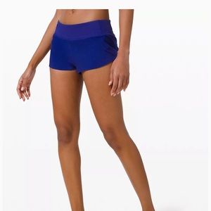 Lululemon speed short size 4, 2.5 in. in Larkspur